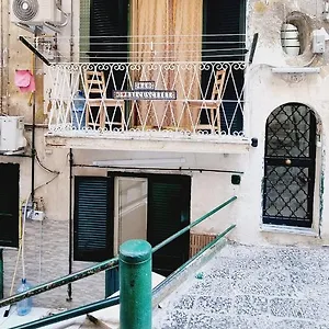 Appartamento O' Balcunciello, Napoli